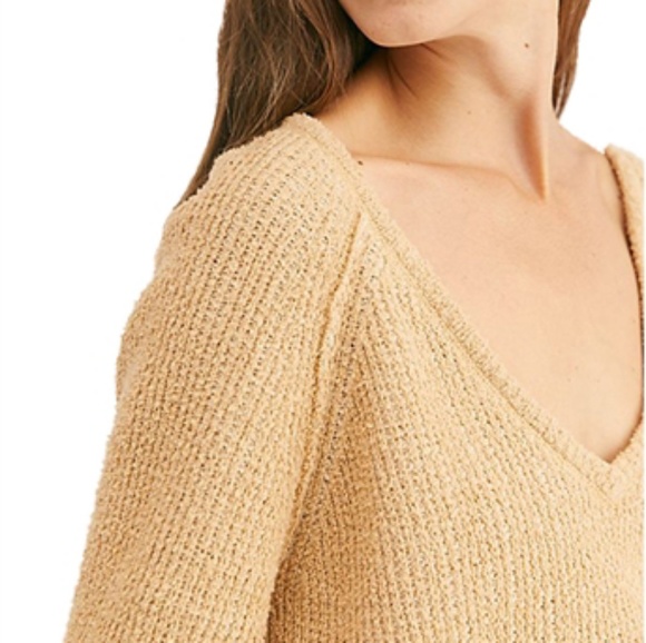 NWT Free People V Sweater - Picture 3 of 3